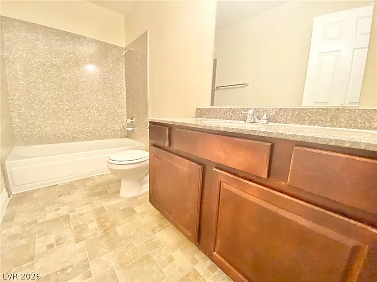 5081 River Glen Dr #118 — Photo 11
