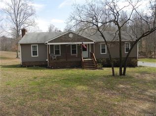 10221 Tunstall Rd, New Kent, VA 23124