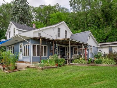 1107 S 2nd Street, Alma, WI, 54610
