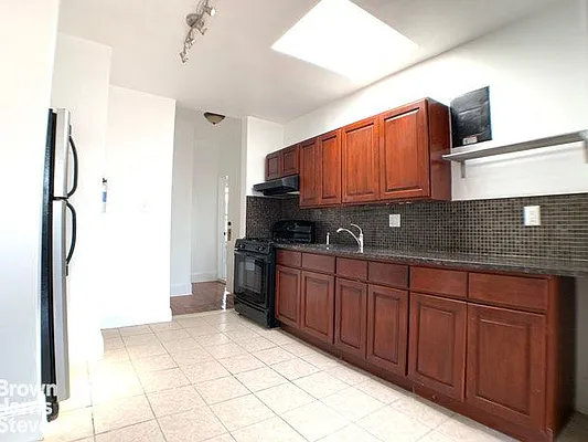 Rented by Brown Harris Stevens | media 15