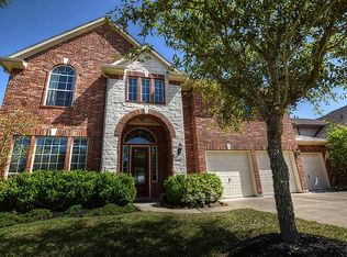 2515 Dry Bank Ln, Pearland, TX 77584