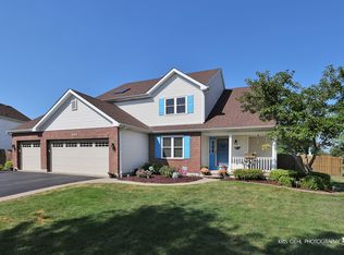1916 Sunshine Ct, Zion, IL 60099