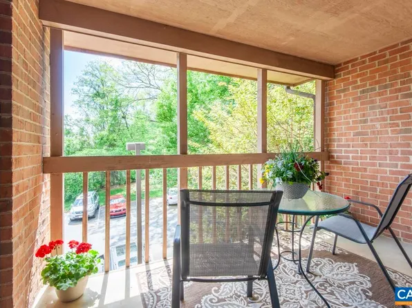 117 Turtle Creek Rd APT 9, Charlottesville, VA 22901