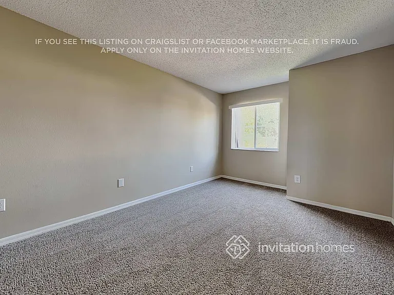 27439 Breakers Dr — Photo 14