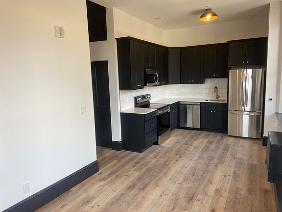 2nd image of 400 Northampton St Suite 201