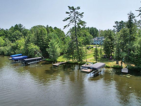 2nd image of 740 River Rdg #B