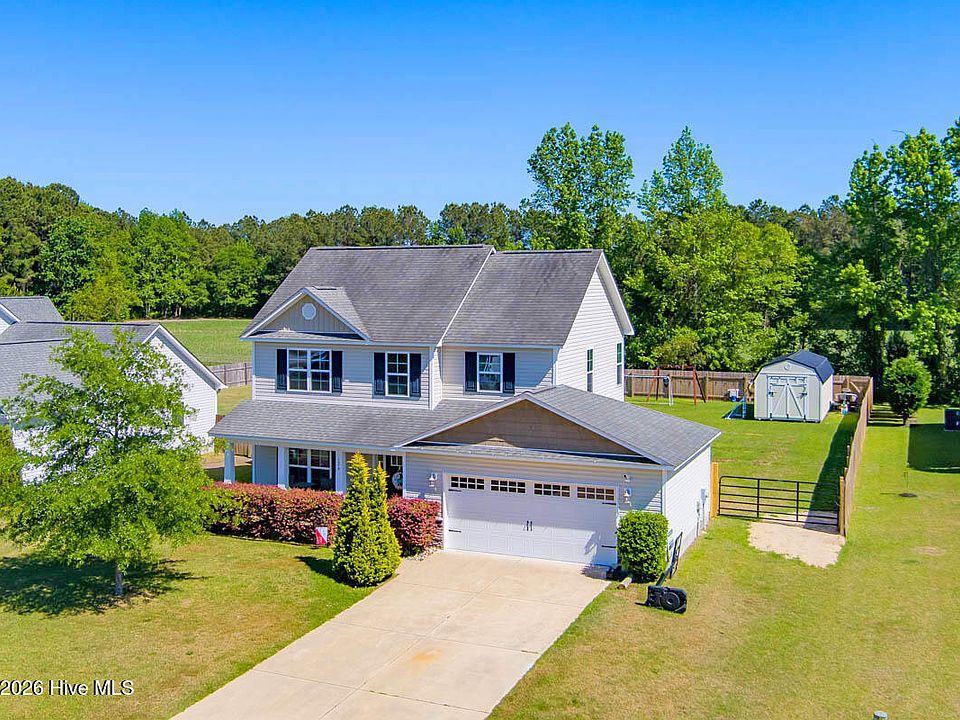 1st image of 124 Waterford Way