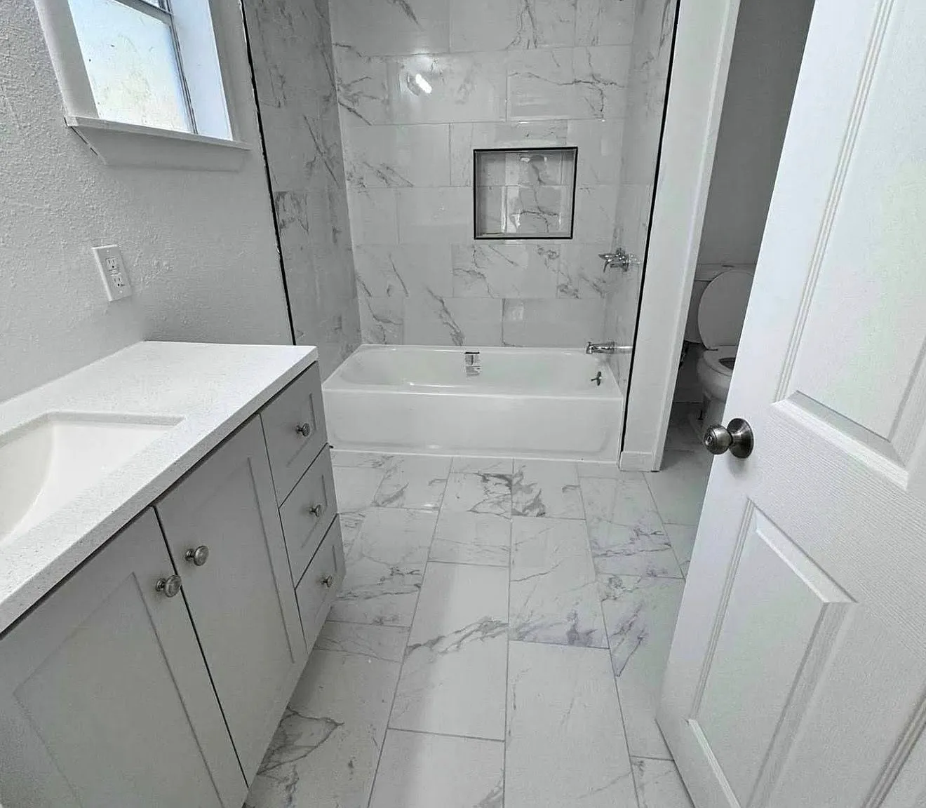3 bed, 1248 sqft, $1,400 — Photo 2