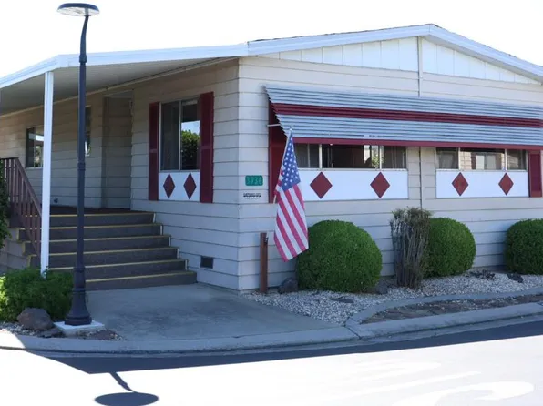3936 Lahaina Ln #237, Modesto, CA 95355
