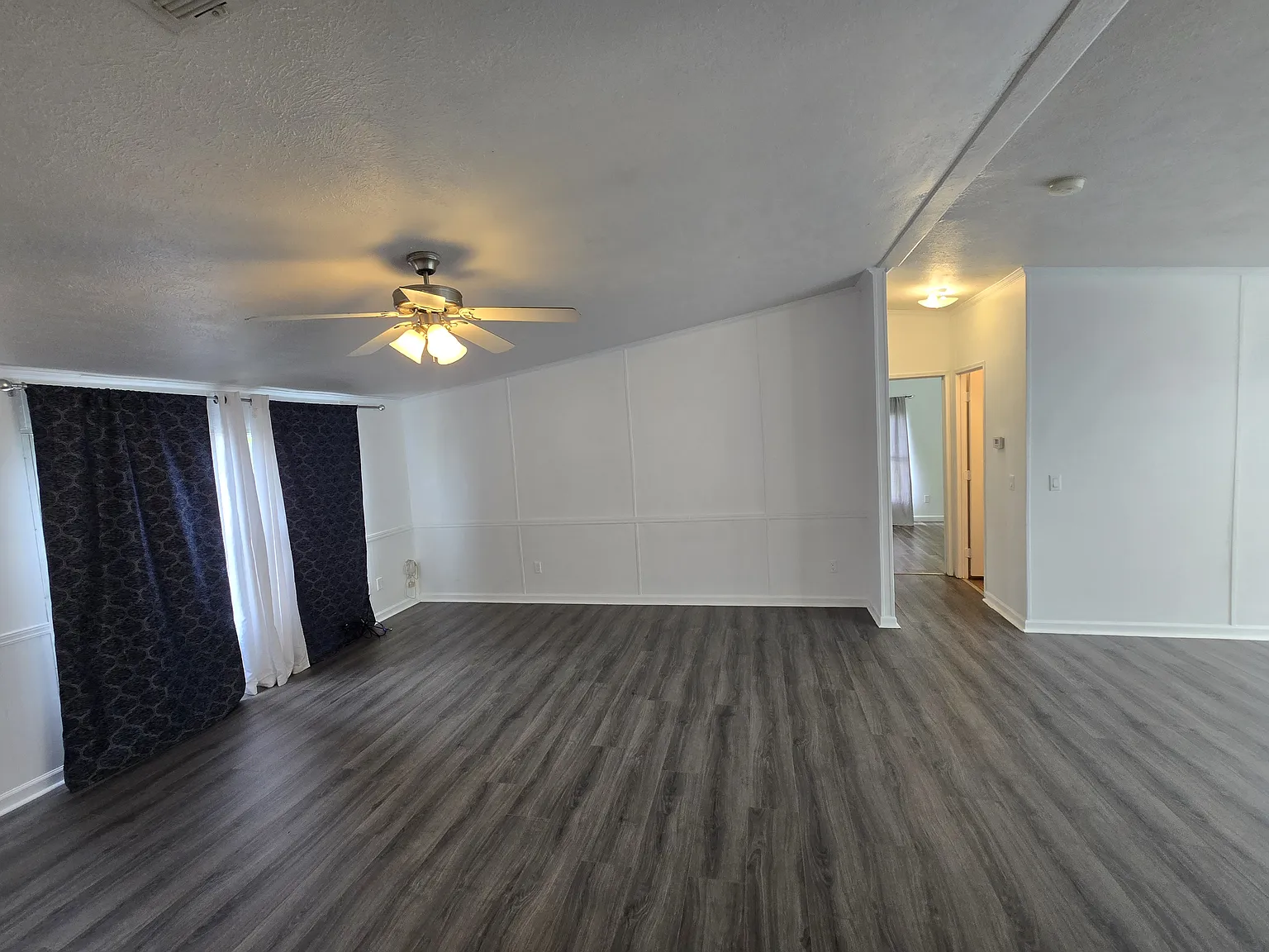 3 bed, 1408 sqft, $1,800 — Photo 4
