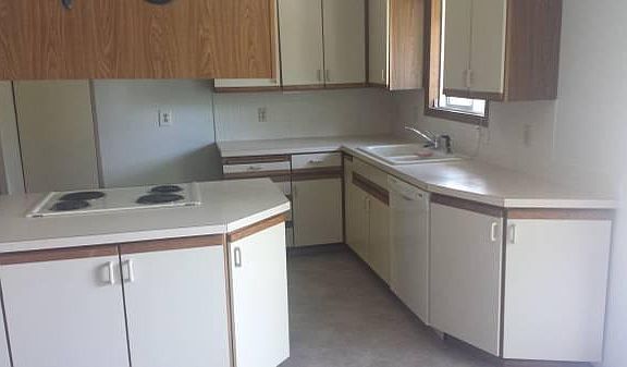 2nd image of 2321 E 61st Ave