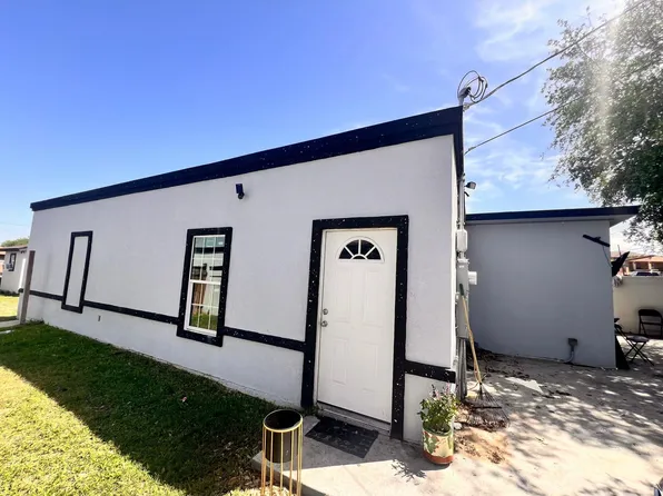 2412 Ireland St, Laredo, TX 78046