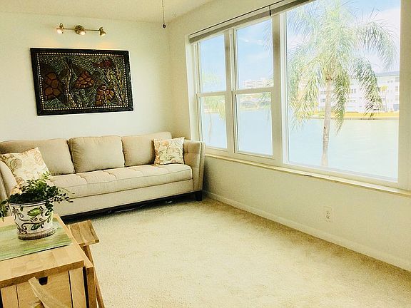 5th image of 6025 Shore Blvd S APT 309
