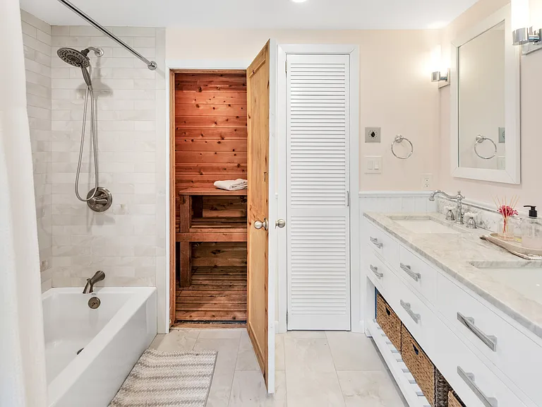 96 Wainscott Northwest Rd — Photo 22