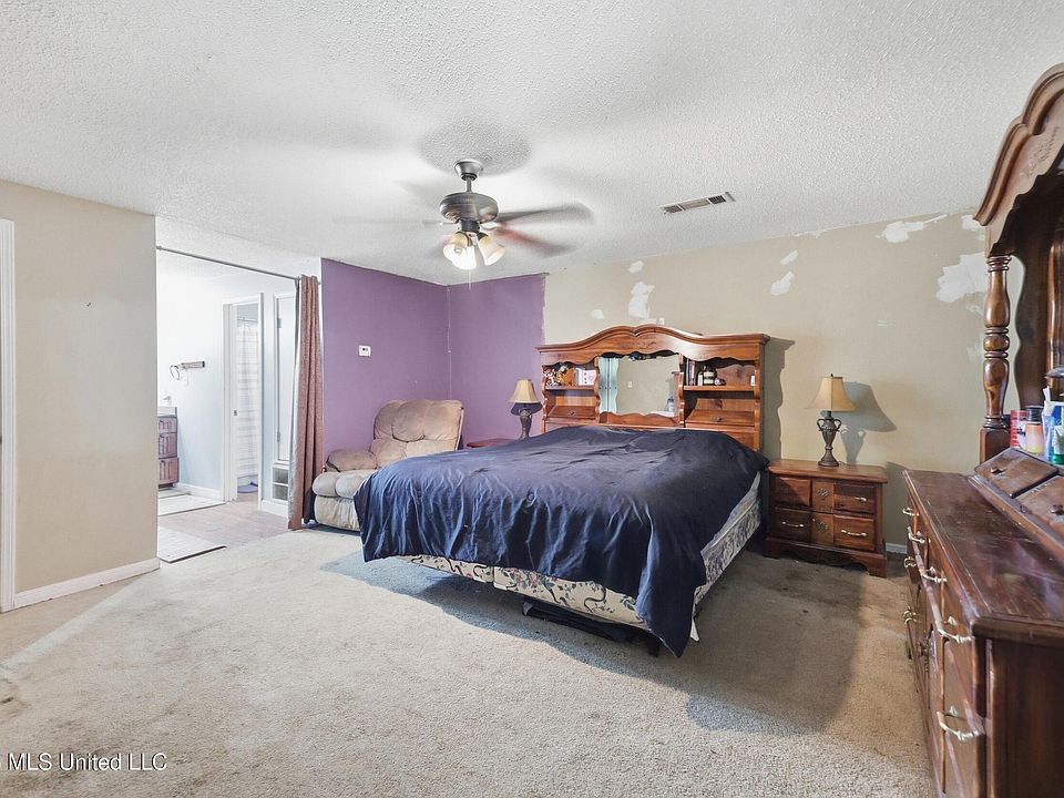 13th image of 12231 Shorecrest Rd