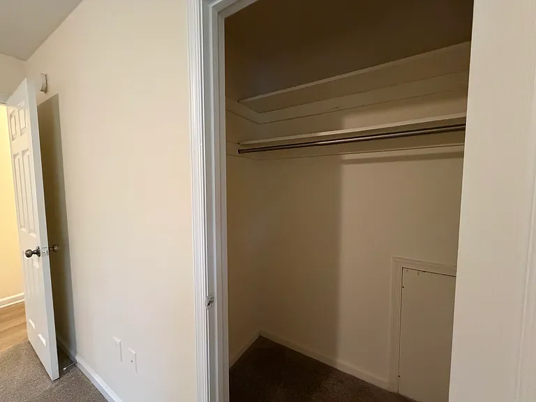 111 McConville Rd #B — Photo 17