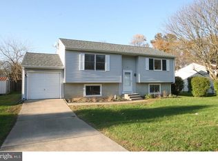 29 Thomas Jefferson Blvd, Newark, DE 19702