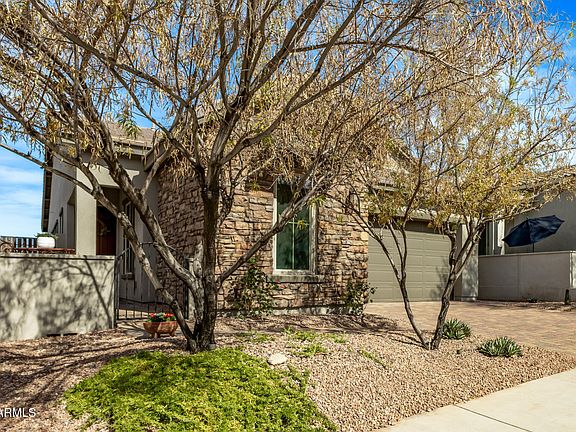 3rd image of 2332 W CEDAR RIDGE Road