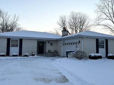 2041 Brentwood Ct, Wheaton, IL, 60189