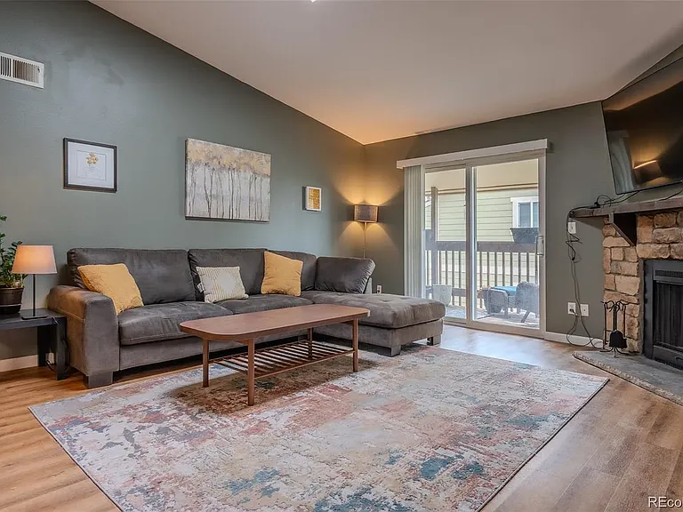 3414 S Eagle St #201 — Photo 8