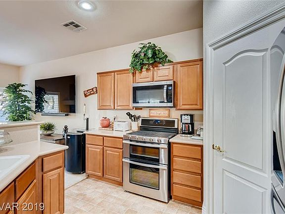 4th image of 3313 Speckle Summer Pl Unit 3
