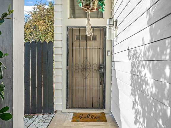 5th image of 3731 Willow Bend Pl