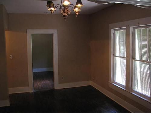 One room 
