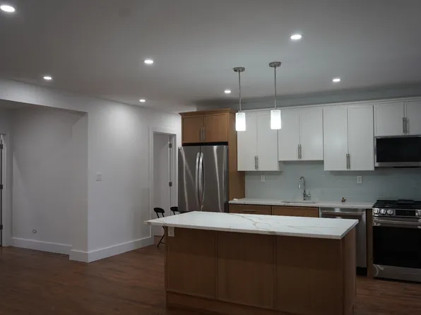 2781 Ocean Avenue image 1 of 16