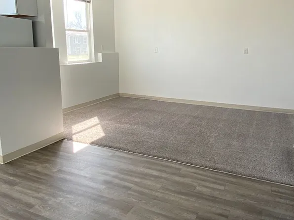 408 Melody Lane, 408 Melody Ln #3, Marshalltown, IA 50158