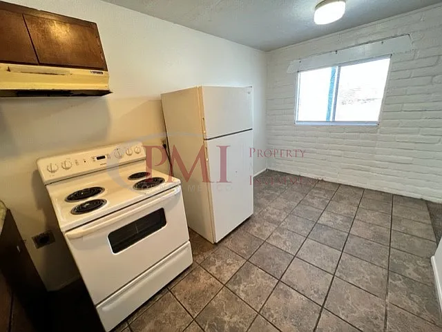 1120 Plain Street A7 — Photo 35