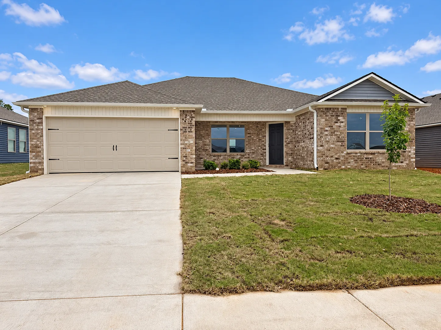 4 bed, 1559 sqft, $2,000 — Photo 1