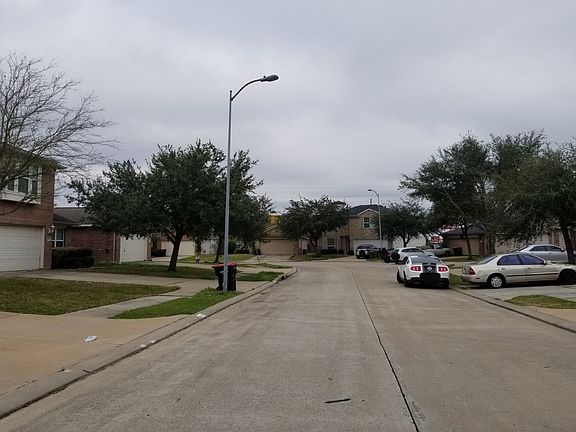 5th image of 8414 Resada Park Ln