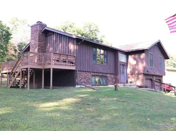 W13316 Neitzke Ln., Blair, WI 54616