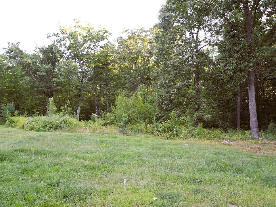 1st image of 1060B West Road