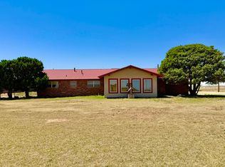 1313 State Highway 194, Plainview, TX 79072