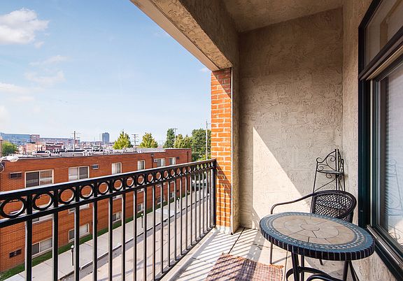 2nd image of 34 W Poplar Ave APT 302