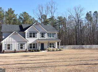 19 Allison Rd, Moreland, GA 30259