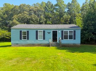 249 Doggett Ln, Lancaster, VA 22503