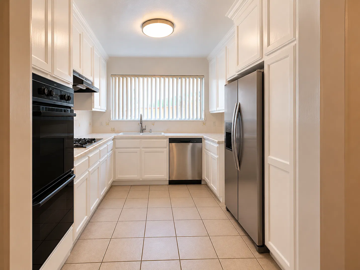2 bed, 2.5 bath, 1300 sqft, $3,345 — Photo 3