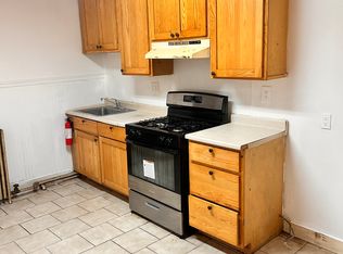 273 Bradford St #B, Pittsfield, MA 01201
