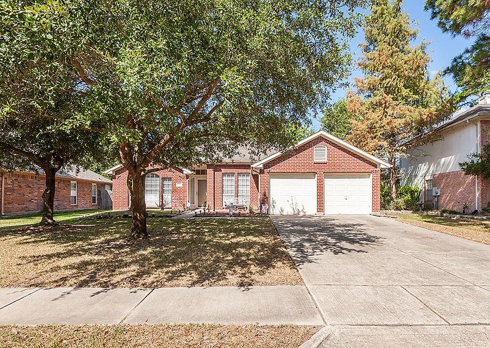 1st image of 3807 Woodlace Dr