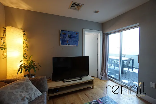 Rented by Rennit Inc. | media 3