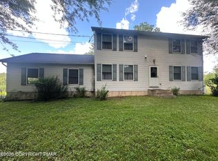 109 Juniper Ln, East Stroudsburg, PA 18301
