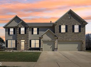 1395 Labrot Ct, Avon, IN 46123