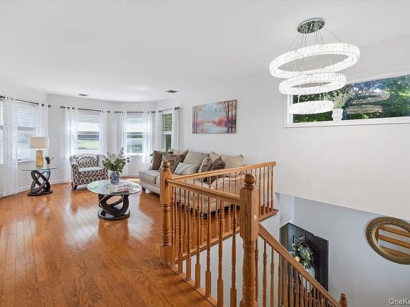 5th image of 67 Hillside Avenue