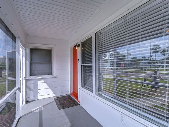 4th image of 5737 Shore Blvd S #11167815