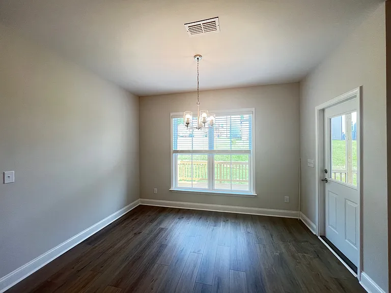 247A Circle City Way — Photo 5