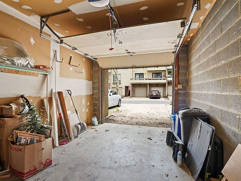 18616 Pier Point Pl — Photo 32