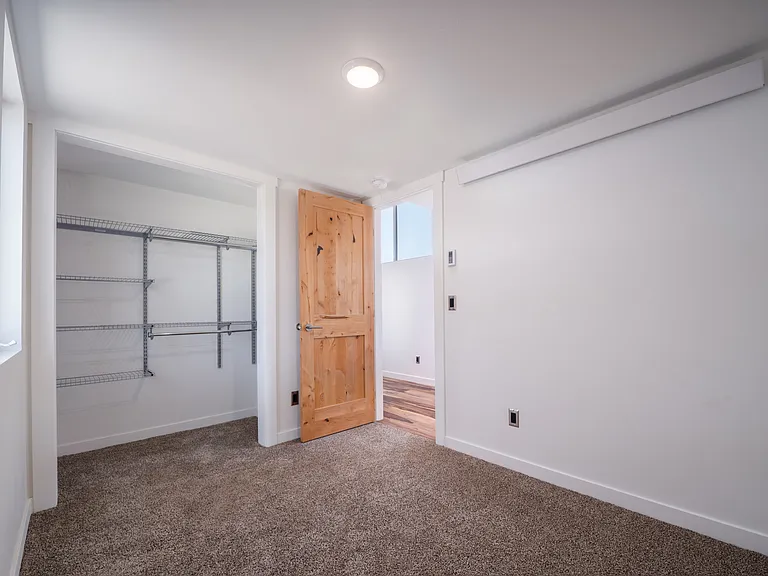 60 Shire Ln #60 — Photo 9