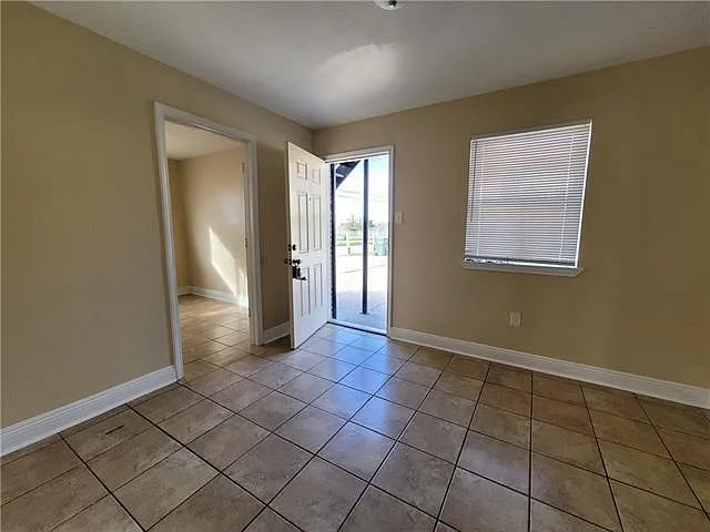 4415 Wilson Ave #A — Photo 10